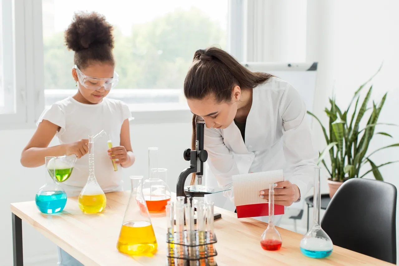 How One Grammar School Chemistry Lesson Can Change a Child’s View